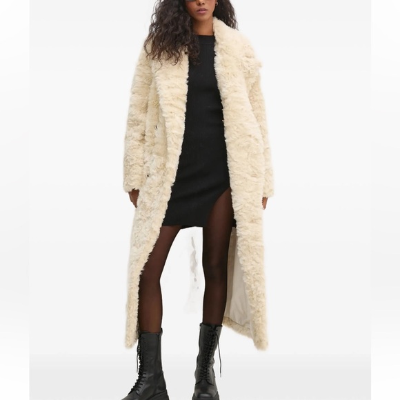 Price firm NWT A.L.C. Franklin Fur Coat in Cream - Picture 14 of 15